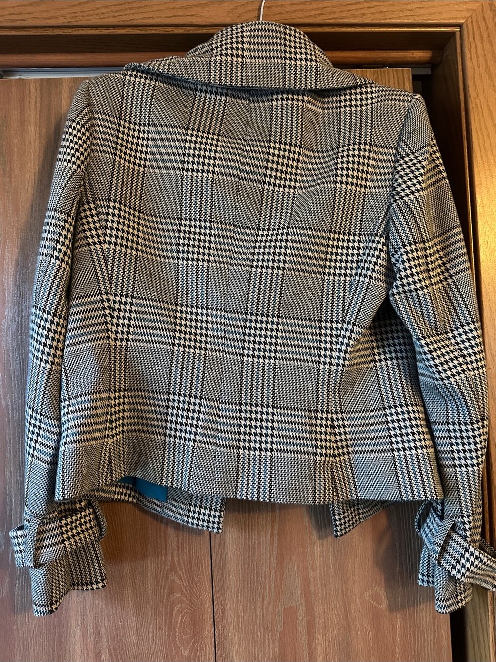 Anne Klein Plaid Draped Women's Jacket - Black, White & blue size 6 - Picture 3 of 4